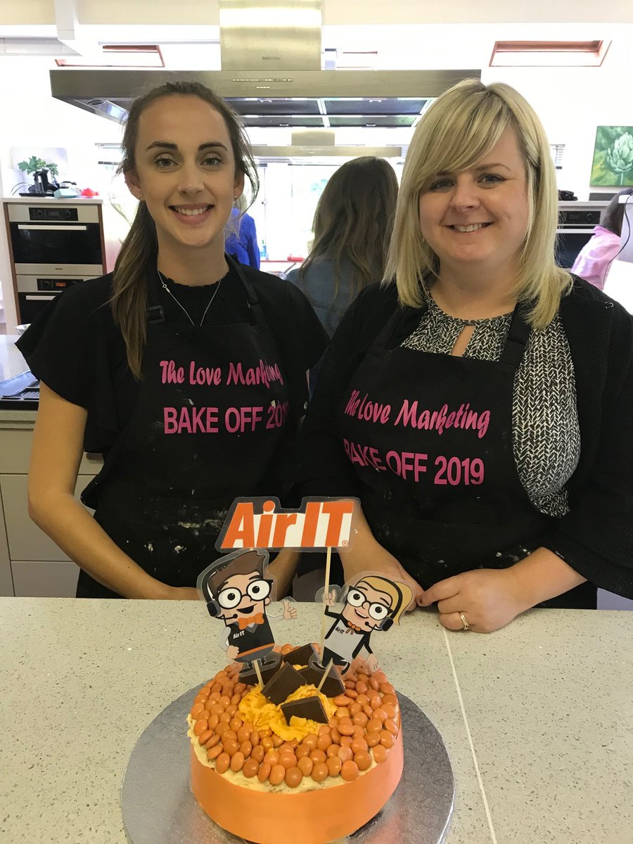 AirITLtd's tweet photo. We had a fantastic afternoon at today's bake off! Sadly we didn't take home the crown this time but we still love our #TechTom and #iTina cake! ๐๐ฐ @LoveMarketing09 @MarketingDerby https://t.co/HtCB9cMbdl