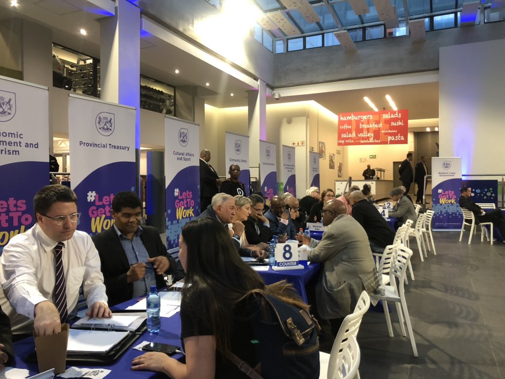 AlexandreFrSa's tweet photo. #premierfirstthursday with @Wesgro / @WesternCapeGov ... All about #FilmCapeTown #WesgroFilm #CapeConfidence ! Congratulations. Amazing vibes. Amazing Network. https://t.co/j9pLHmlar0
