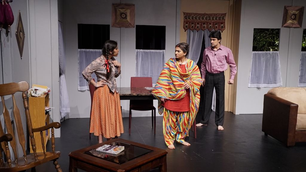 SawitriTheatre's tweet photo. SAWITRI organizes productions in multiple south asian languages providing a platform for south asian actors and plays.

#theatre #theatremississauga #southasian #southasiantheatre #mississauga #mississaugaliving #actor #acting #theactorlife #stage #stageplays #stagelife https://t.co/9zFyXINV0k