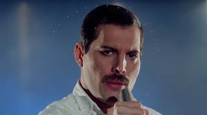 crockpics's tweet photo. The legendary Freddie Mercury was born September 5, 1946 in Stone Town, Tanzania. https://t.co/LAHBwvmuFH