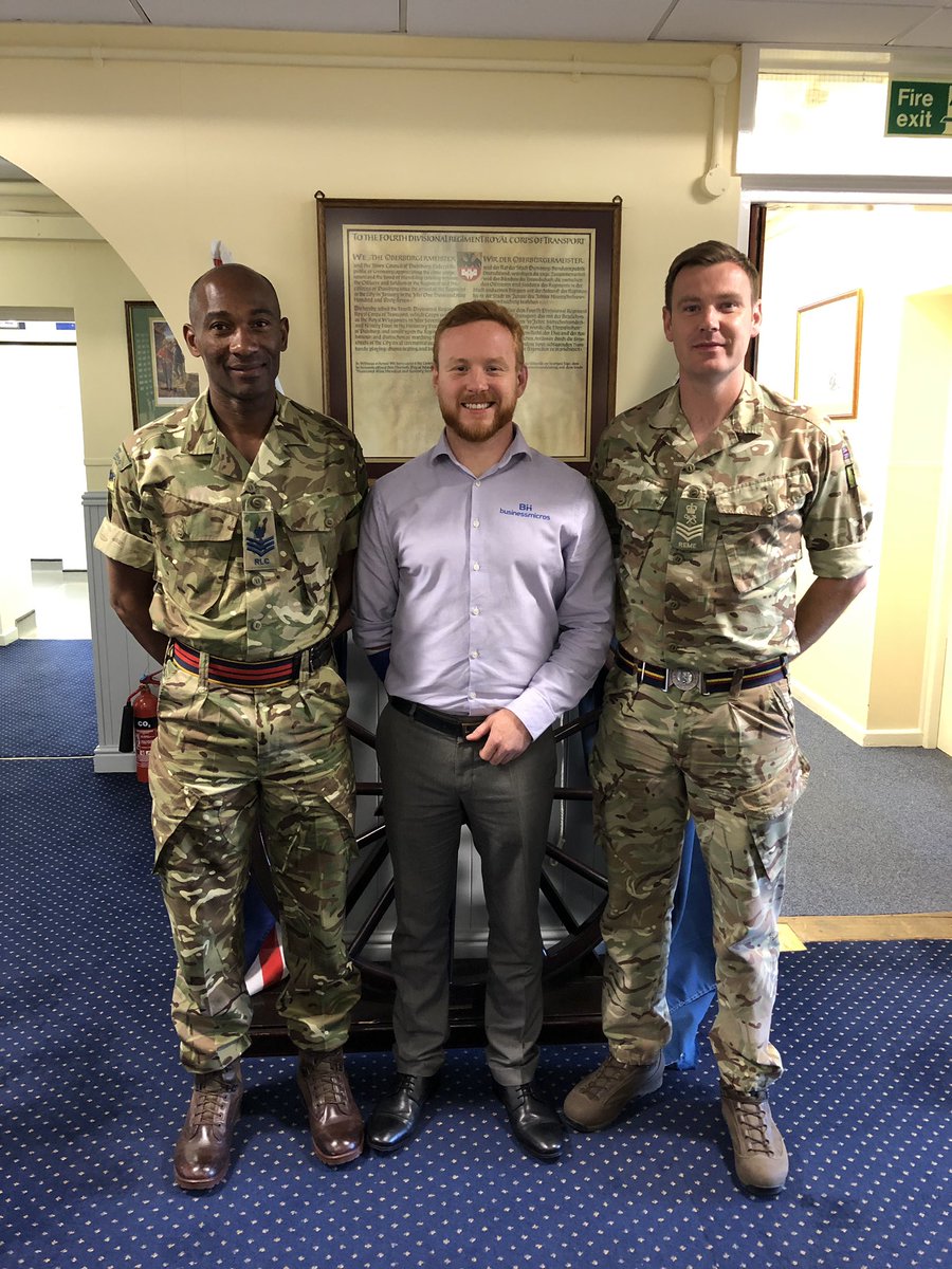 Thanks to the Seniors of @4RegimentRLC down at Dalton Barracks for including BM and giving me the opportunity to speak as part of their Leadership & Development Day.

SSgt Lee Hamblett and SSgt Dwain Mundle were very hospitable and welcoming. 🇬🇧 

#Community #ArmyLeadership