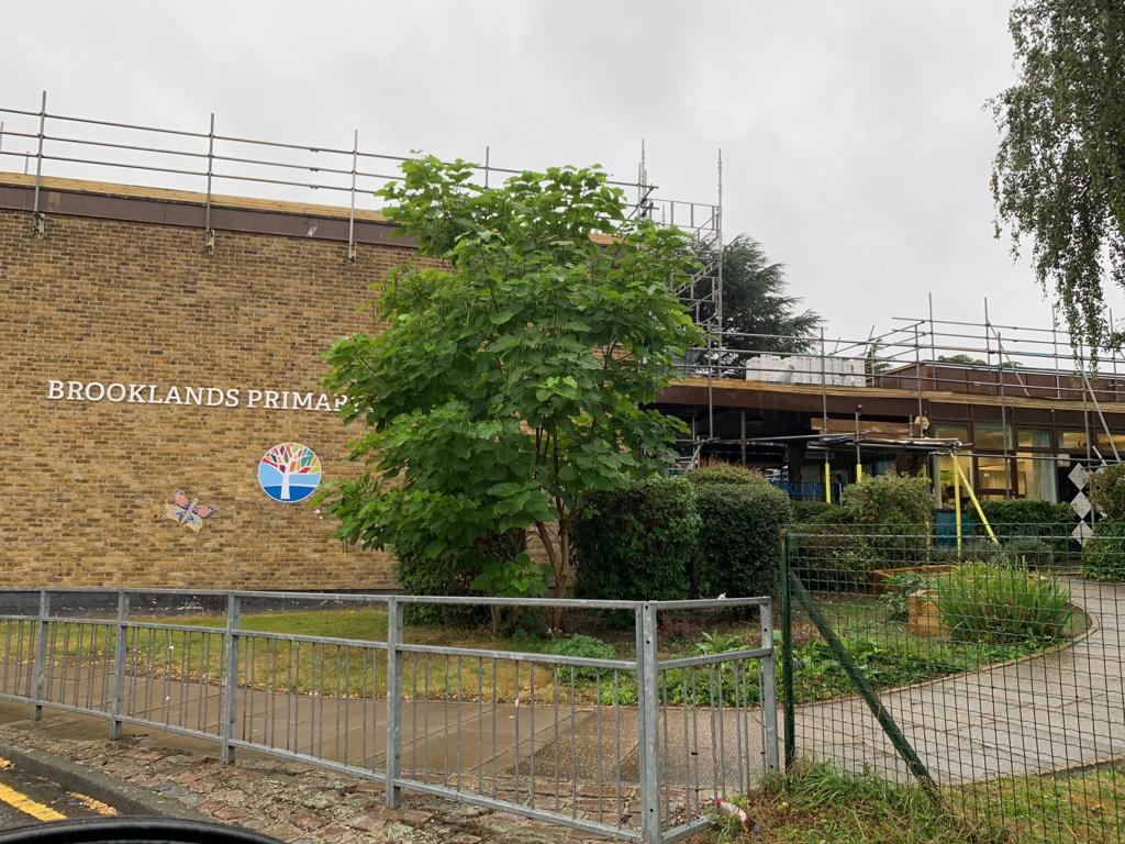 BrooklandsPAG's tweet photo. So disappointing that our children have come home today saying that the loud building noises at school have been disrupting their learning. @MaritimeMAT For how long will our children be learning on a building site? #NotAClimbingFrame https://t.co/Glyn373hn1