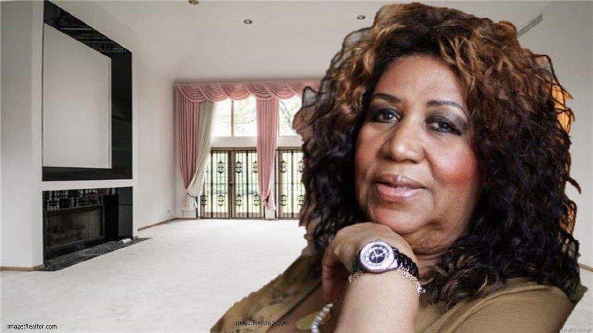 GTAHomexperts's tweet image. The updated gourmet kitchen has granite and marble floors, a huge island, and a breakfast nook. jazz-samra.cb1.so/udv5xk