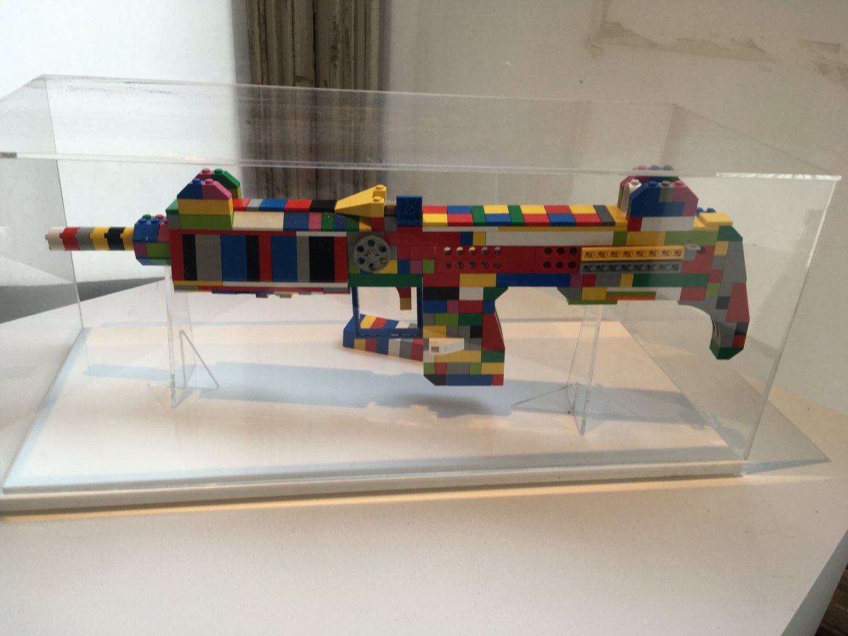 particip8tion's tweet photo. Interesting artwork @ArtTheArmsFair in Peckham on display in two terraced house spaces run by #maverickprojects All profits from sales support the #StoptheArmsFair campaign. Runs til 13 September https://t.co/5nxvu0090B
