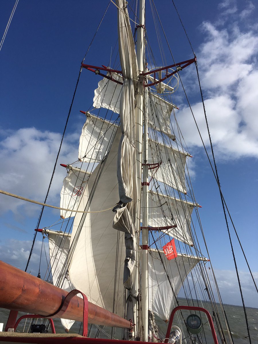 Vandaag prachtige zeiltocht gemaakt naar de #Markerwadden met <a href="/zeilschipbounty/">Zeilschip Bounty</a>. Wat is het mooi aan het worden! #natuurmonumenten