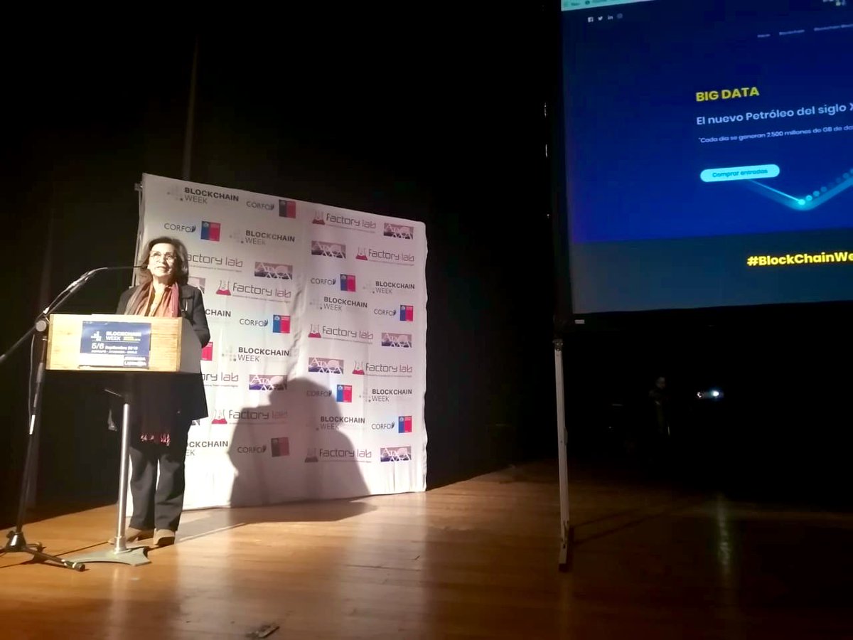 Subgerente de Regiones <a href="/Corfo/">Corfo</a> <a href="/jaimeguili/">Jaimeguili</a> junto a Seremi de Economía <a href="/Manu_Nanjari/">Manu Nanjarí</a> Directora Regional de #CorfoAtacama <a href="/AlfaroZuleta/">Silvia Zuleta Alfaro</a> y Directora Regional <a href="/SercotecAtacama/">Sercotec Atacama</a> <a href="/BassiBravo/">Natalia Bravo 🅱️assi</a> presentes en #BlockChainWeek #Atacama 2019, encuentro apoyado por @Int_Atacama <a href="/CORE_ATACAMA/">CORE_ATACAMA</a>