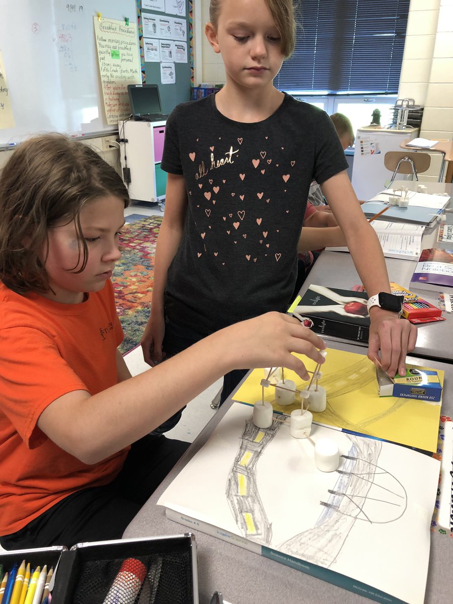 VanMeter52's tweet photo. Mrs. VanMeter’s 5th graders design structures that will stand up to an earthquake.#ISD5thGrade #ISDstrong https://t.co/9fFAi1Sj2n