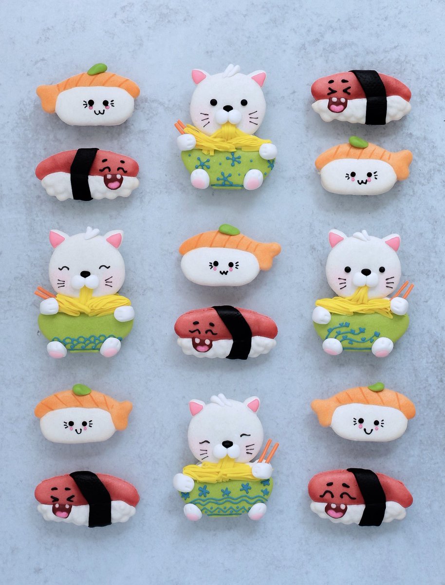 Follow me on IG @ sugardevotion for more macarons photos. 

French macarons with royal icing and fondant for decoration.
