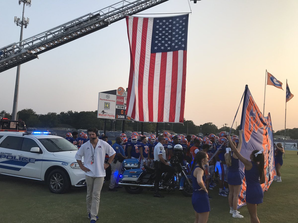 GHSAdmirals's tweet photo. This Friday night we will honor our community. Our honorary captains will be Police Chief Leonard Papania and Fire Chief Michael Beyerstedt. We thank you for your service. Admirals will host Oak Grove Warriors. Kick-off at 7pm. This is a WHITE OUT game. #WeAreGulfport https://t.co/hkTPw1Jntz