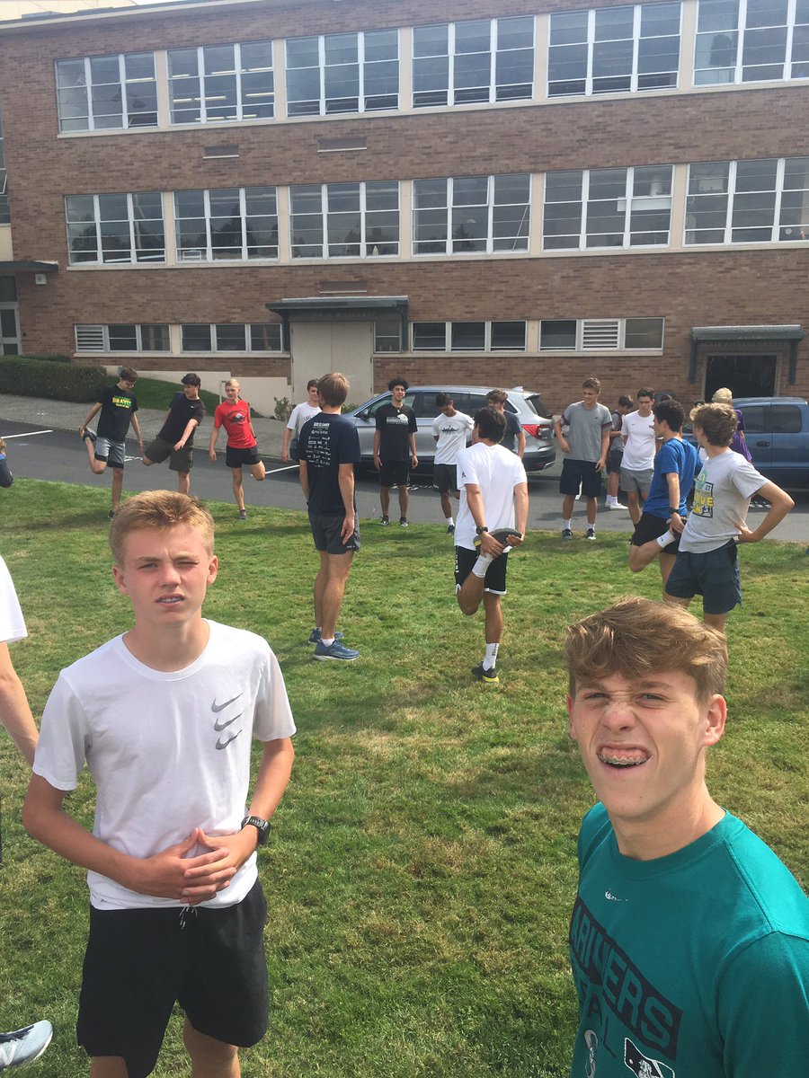 Blanchet Intrasquad is this saturday(9/7). Boys race is at 8:30am and girls are at 9am.