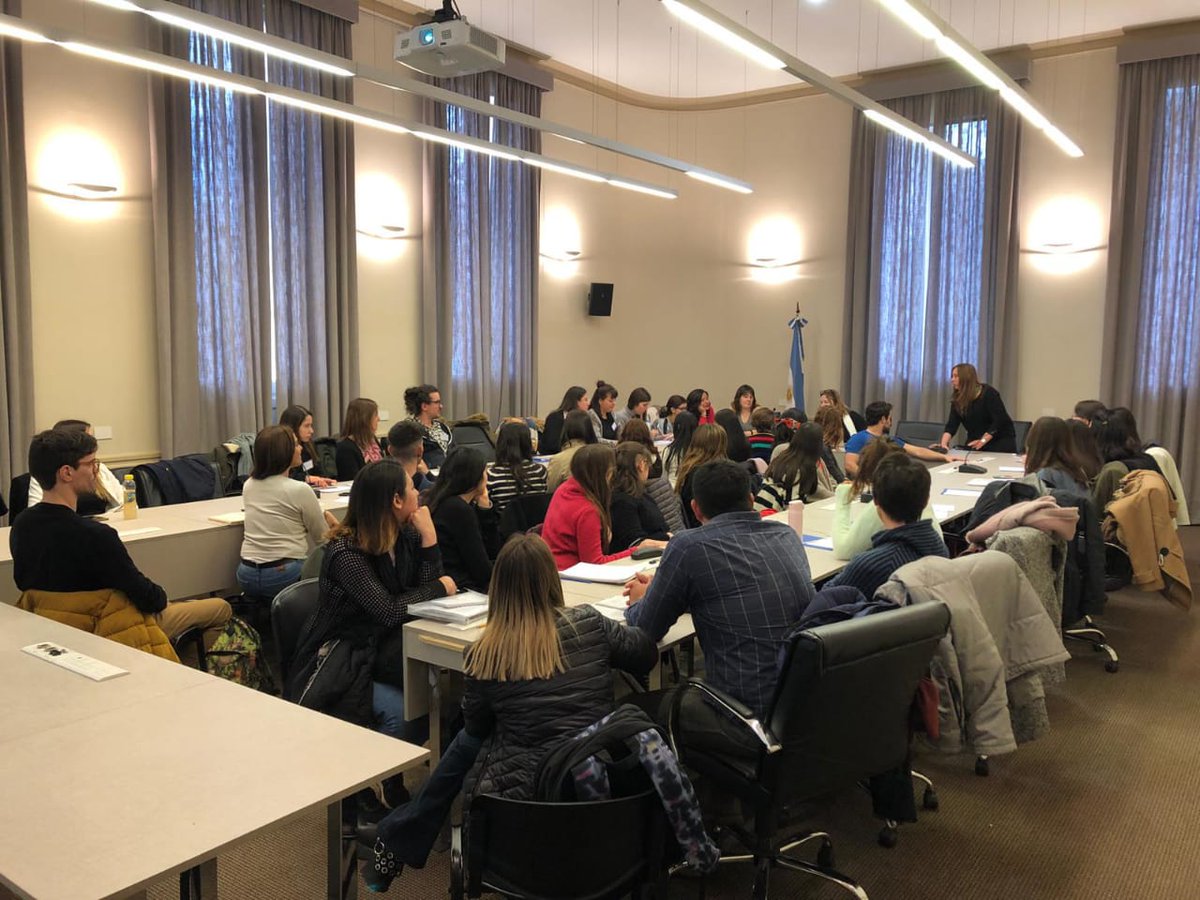 IFArgentine's tweet photo. Hoy en el MECCyT estamos abriendo la jornada de orientación para los futuros 57 asistentes argentinos de idioma español en Francia 2019-2020. Ellos también son los embajadores de la relación bilateral franco-argentina. 🇫🇷🇦🇷👩‍🏫👨‍🏫 https://t.co/aaYWsAQP95