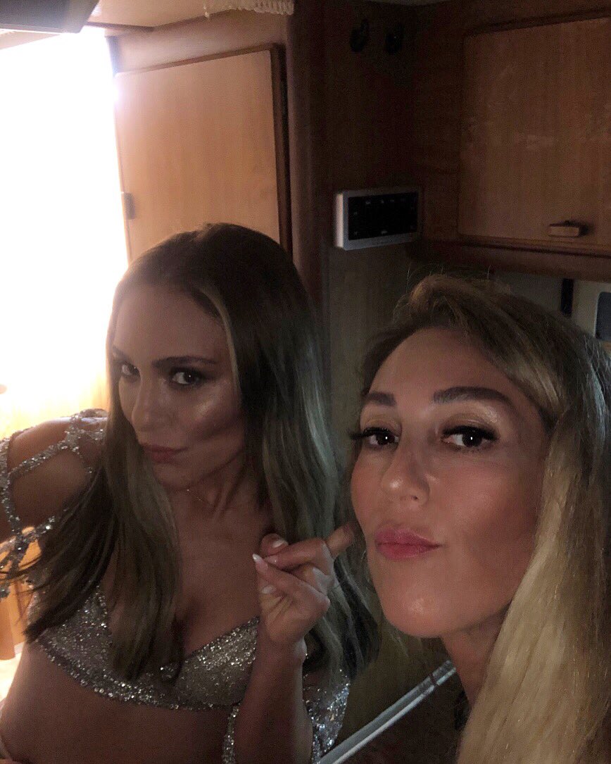 beautiful heart💕 <a href="/ziynetsali/">Ziynet Sali</a>