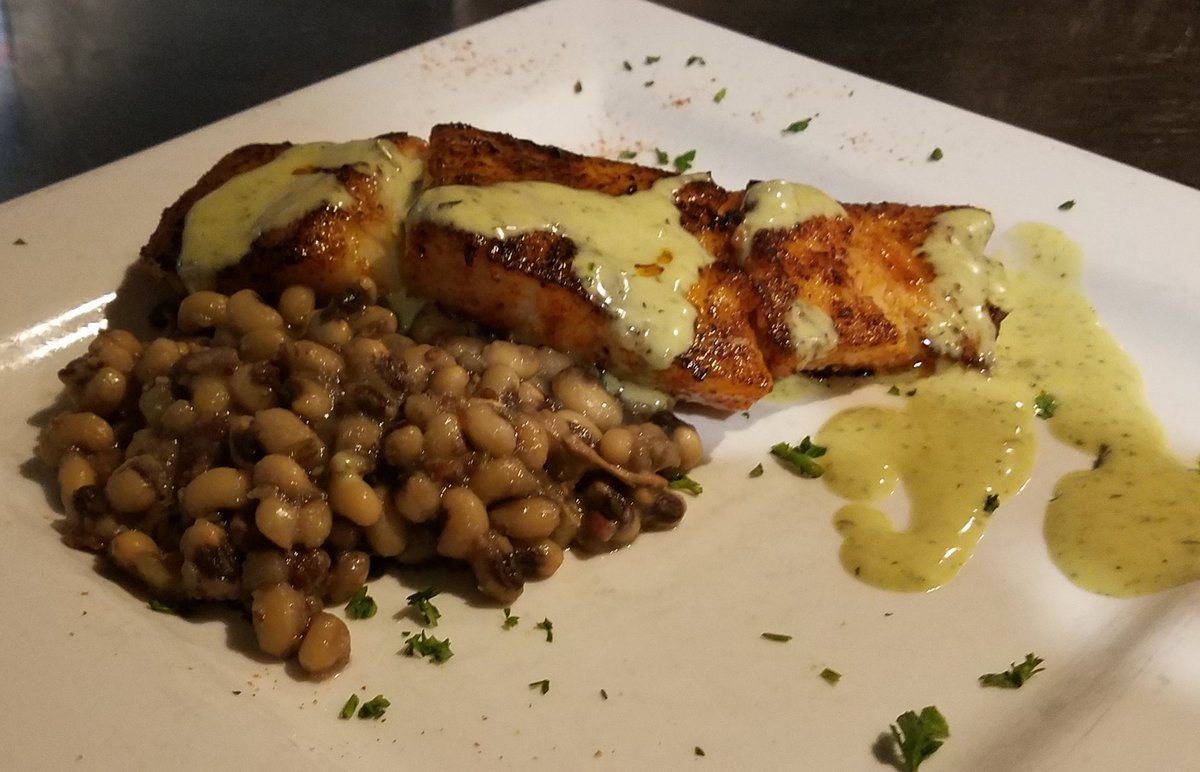The_Half_Shell's tweet photo. Come see the new specials at The Half Shell September 4 through 10 at the Mendenhall location and September 5 through 11 at the Southwind location. Including Blackened White Sea Bass, Pineapple Cobia and Shrimp Diablo. #thehalfshell #eatlocal #memphiseats https://t.co/Dmmz3acNzw