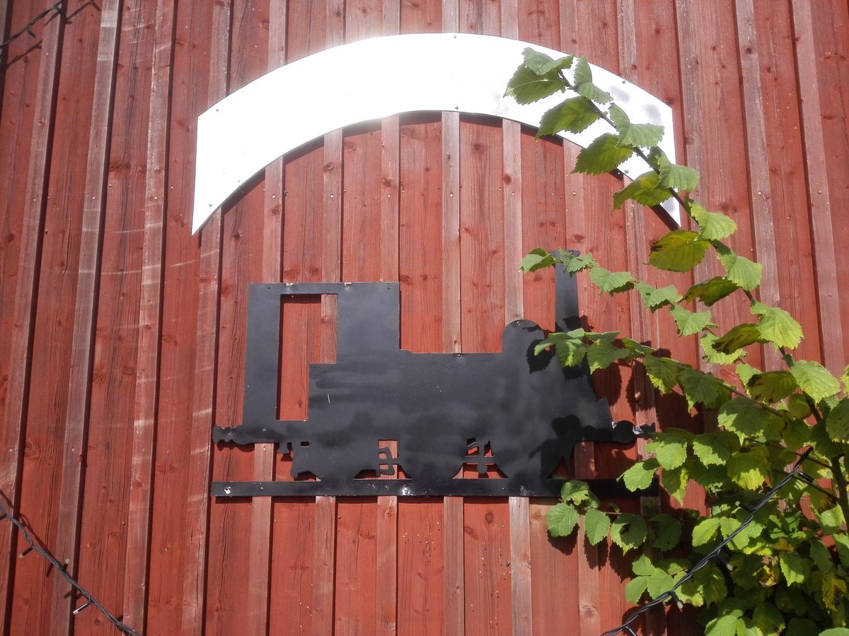 kristallnaach's tweet photo. Das #Bahn-Gelände ist groß..
#FrykstaGamlaStation #Fryksta
😍 #Schweden 🇸🇪 #Fryken-See
#Elchenländle19 🇸🇪 #Värmland https://t.co/DKxPL0Fsj7