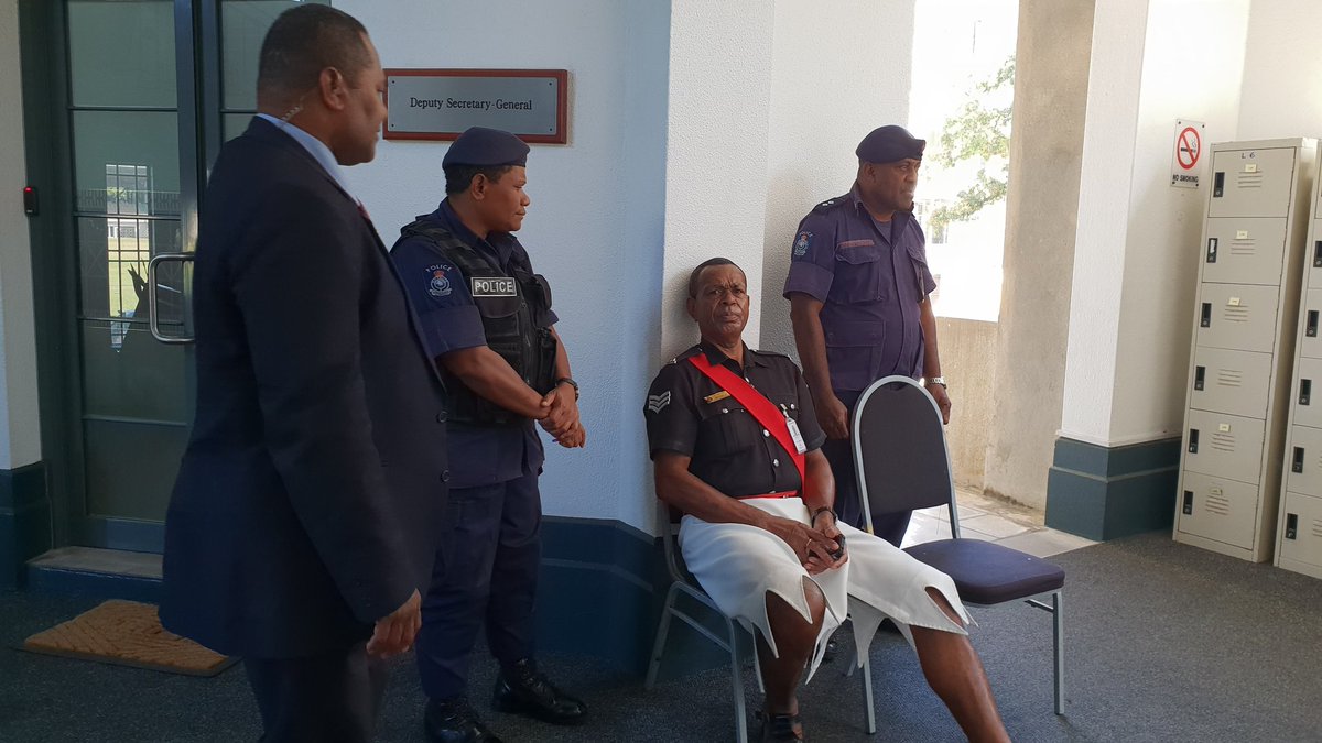 Maggie_HTB's tweet photo. #Fiji Update #FBCNews understands Privileges Committee has bn in session since 7.30am.. Members have taken a short break and AM tea has bn taken in.. Parliament was scheduled to sit 9.30am. #WaitingGame #ReportDue https://t.co/TYMluHBF6g