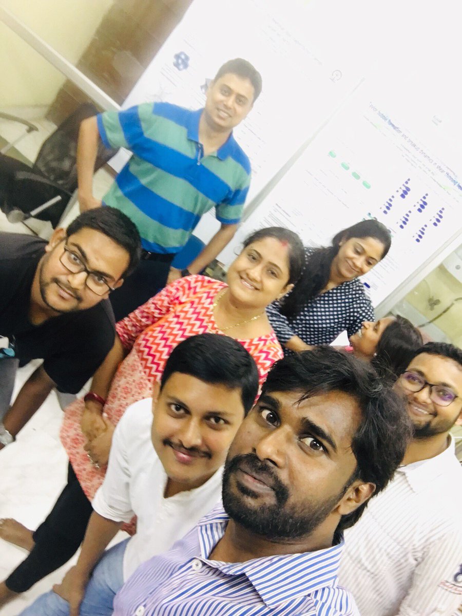 sekhariitkgp's tweet image. Teachers’ Day celebrations at mCFD Lab🥳#mCFD_Lab👨🏼‍💻 #IIT_KGP 🕌