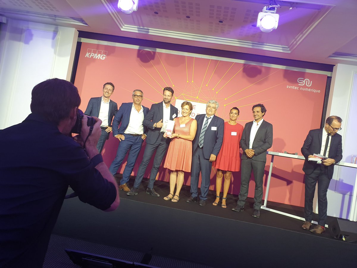 atolcd's tweet photo. #rdvesn @syntecnumerique : foodintech remporte le prix co-innovation 🎉🎉🎉🎉 merci au public ! Un beau projet collaboratif @atolcd @CHUDijon et @YUMAIN_FR récompensé ce soir !! https://t.co/wa1n1fC25I