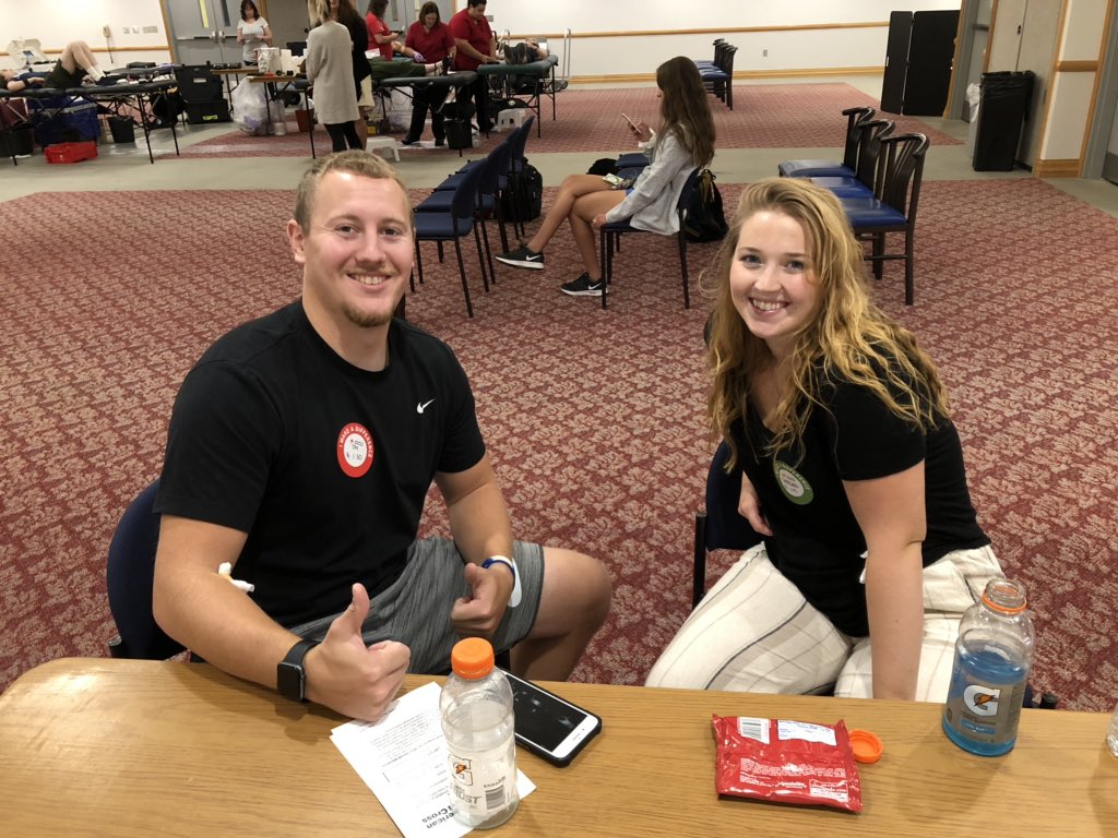 SnapUpj's tweet image. JM and Chelsea have donated, have you? Share your pics with us!