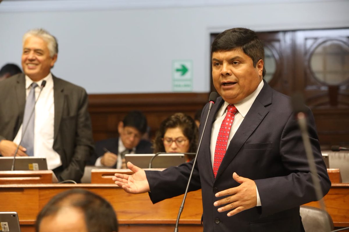 congresoperu's tweet photo. [AHORA] Congresistas debaten #PL de Presupuesto, de Endeudamiento y de Equilibrio Financiero para el año Fiscal 2020.
#Presupuesto2020 https://t.co/4DSdhyFOFu