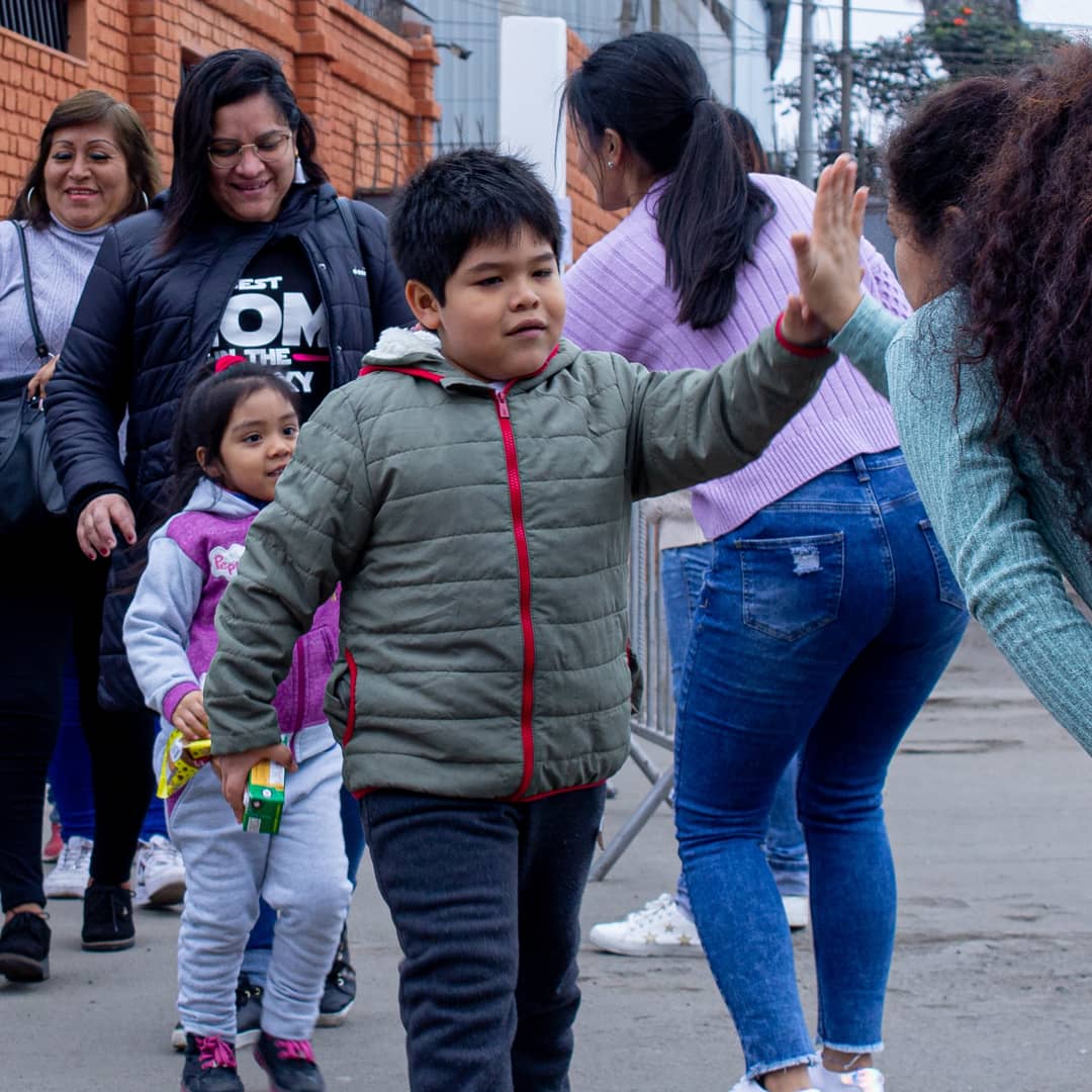 NDRAguaViva's tweet photo. Nos encanta recibirte en casa💒.
Te esperamos el domingo en todas nuestras reuniones.
#KidsAV https://t.co/bMsm3LBcCE