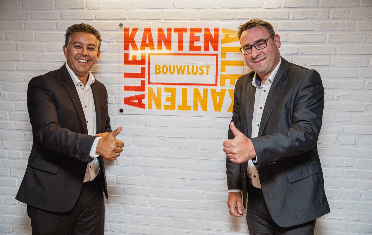 Vanavond openden wethouders <a href="/RicharddeMos/">Richard de Mos 💚💛</a> en <a href="/RachidG/">Rachid Guernaoui</a> het wijkbedrijf AlleKanten in Den Haag Zuidwest. Het eerste #Regiodeal-project en een combinatie met de +500-aanpak van het College. Wethouders in koor: "Samen halen we mensen uit de bijstand en maken we de buurt leefbaarder."