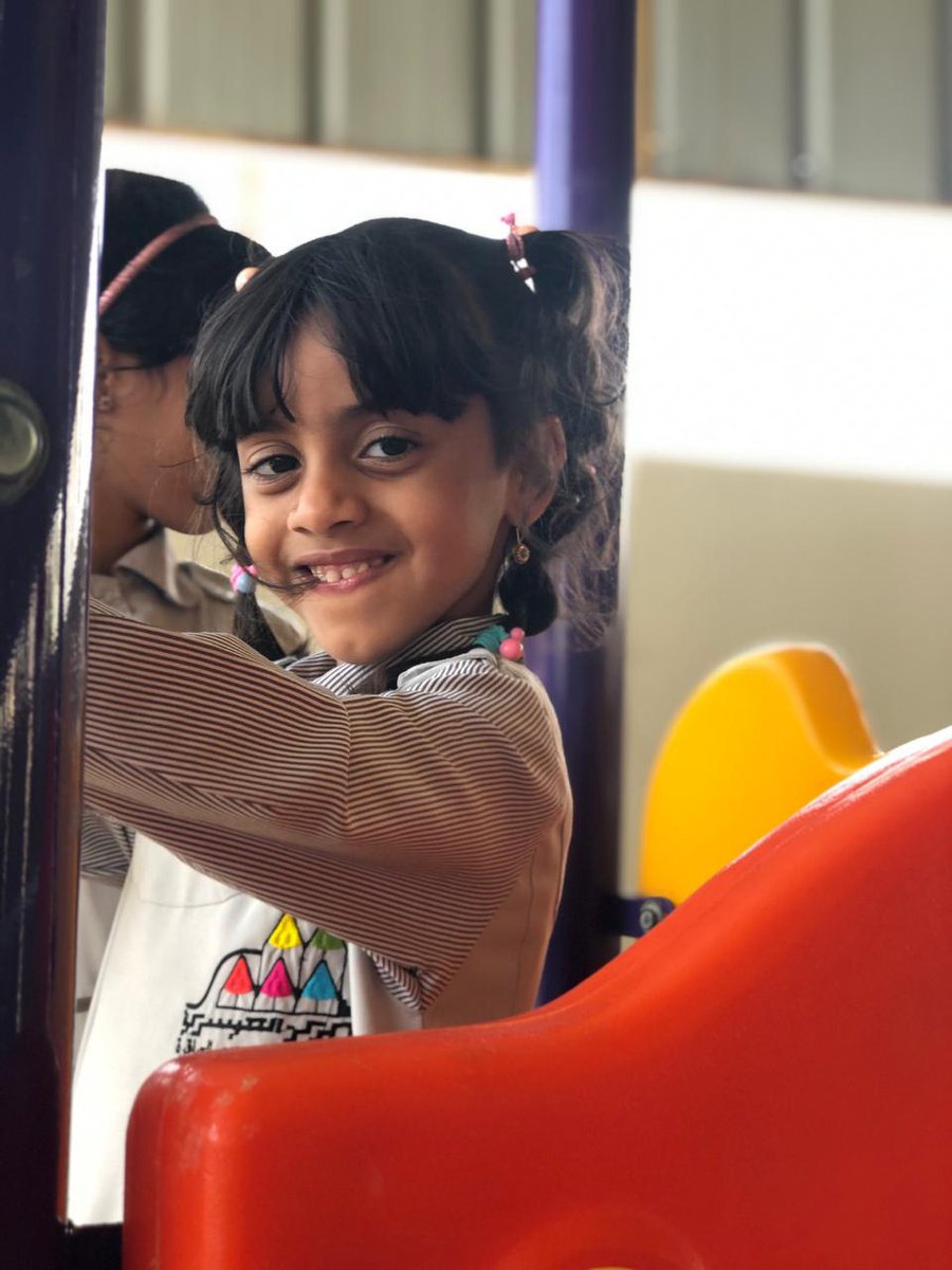 مشاركة الطفل اللعب بحد ذاته تنمية وتطوير وإشباع لحاجات الطفل ..النفسية ..العاطفية
 #مركز_العيسري #الموالح