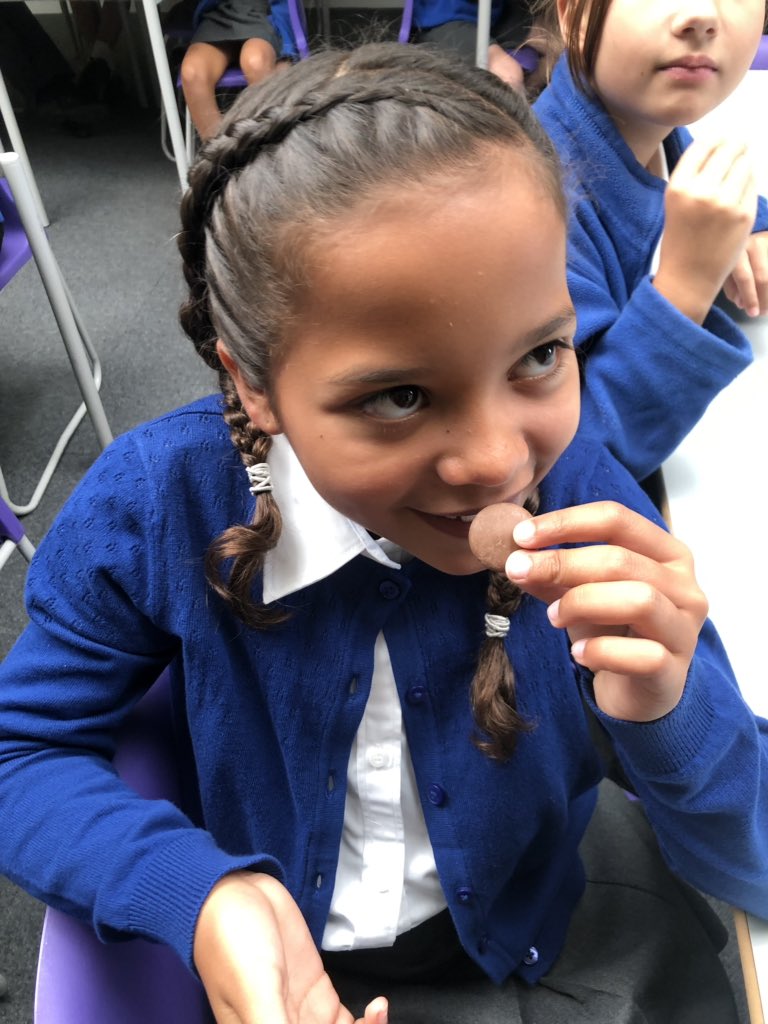 TudorCourt_'s tweet image. We’re real chocolate connoisseurs now! We only like the good stuff 🍫 #class30