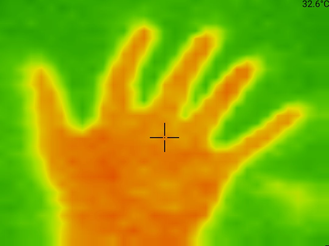 ZoeSurvival's tweet photo. Guess who got herself a cheap thermal imaging camera, can't wait to use this on survival stoves and improvised shelters to display their effectiveness - Zoe x
#survivalmistakes #thermalimaging #survival #predatorvision https://t.co/JWu8vzXetE