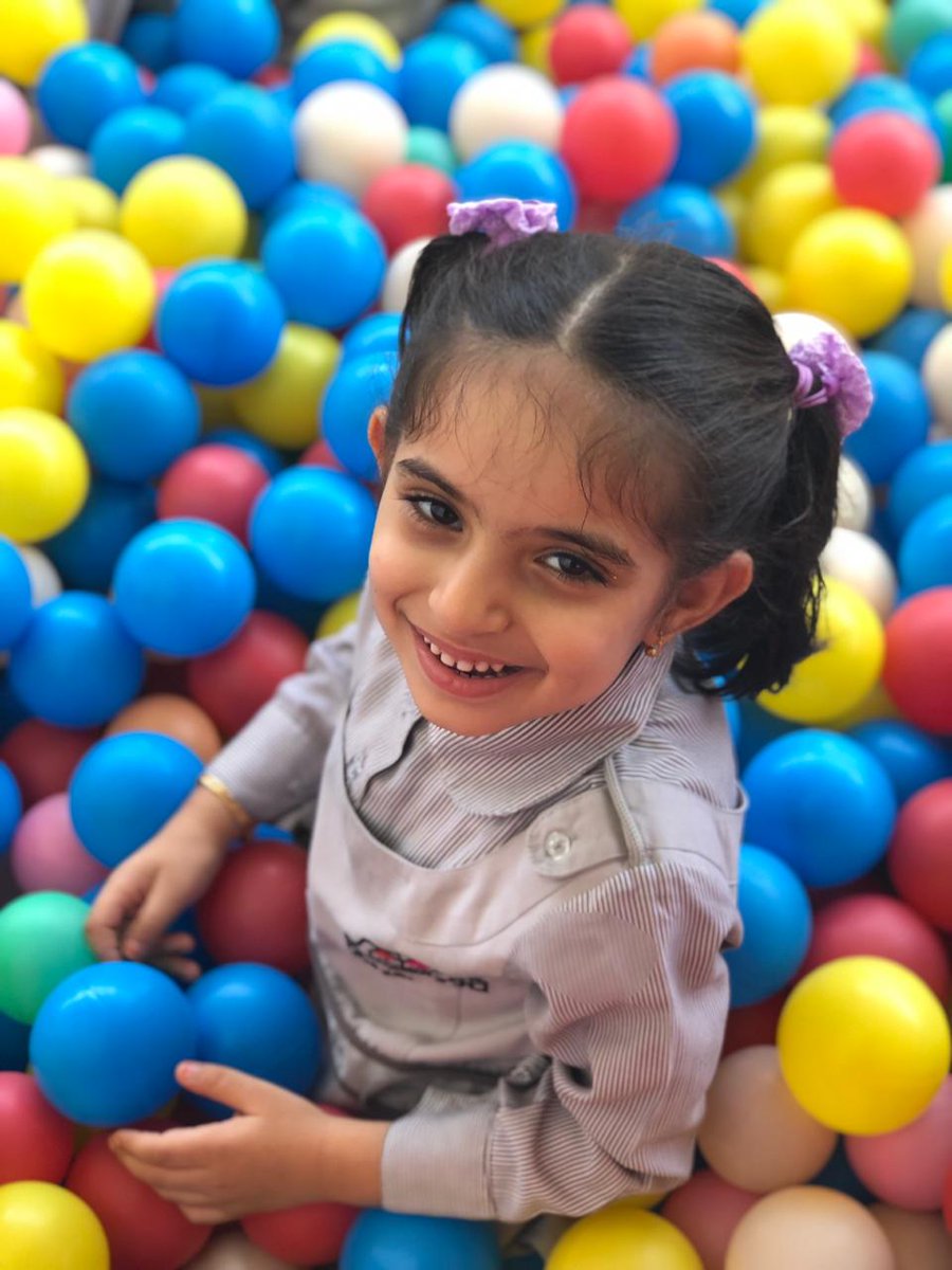 مشاركة الطفل اللعب بحد ذاته تنمية وتطوير وإشباع لحاجات الطفل ..النفسية ..العاطفية
 #مركز_العيسري #الموالح