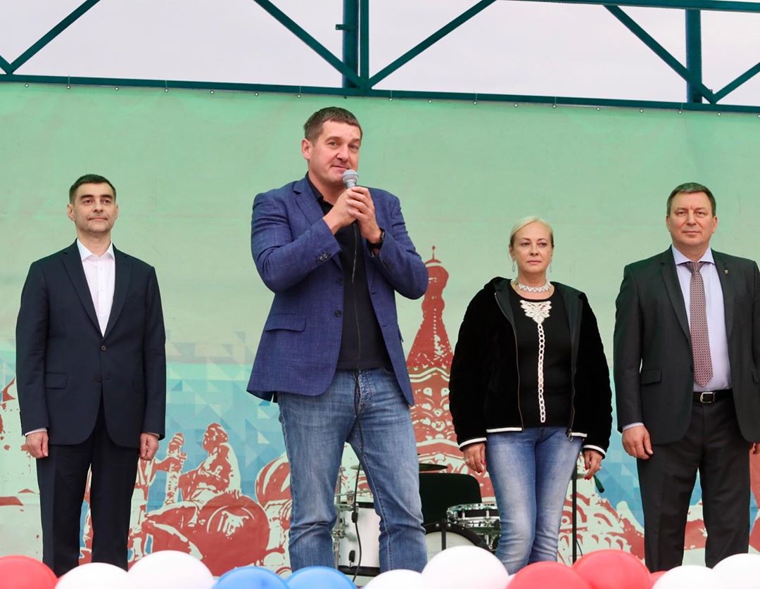 instagram.com/p/B2CgbTUI3dT/

Друзья, накануне Дня города в нашем любимом Гольяново, на Гольяновском пруду  прошло праздничное мероприятие.
⠀
Это праздник нашей Москвы и ее жителей!
⠀
Мы любим нашу столицу. Москва объединяет всех нас. И сегодня мы выступаем единым фро...