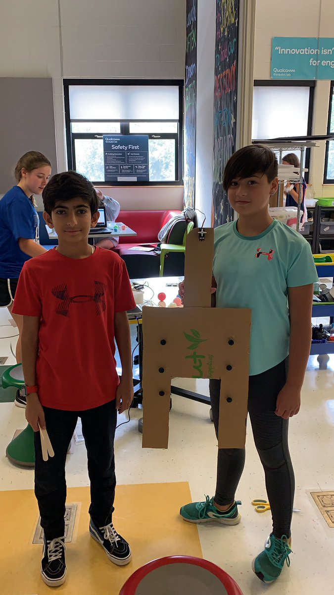 It’s the beginning of an automatic dog door #qualcommIoT @QualcommforGood