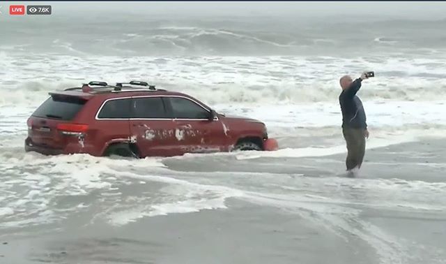 When your Jeep is washing away in a #hurricanedorian swell, but selfies are life. #selfiegamestrong #hurricanerated #jeep #grandcherokee #grandcherokeeoverland #quadratec ift.tt/2MVnVlb