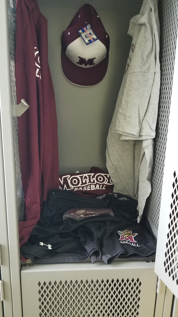 MolloyBaseball's tweet photo. Beginning of semester starts and lockers get filled with practice gear! #timetodevelop https://t.co/p0wQh6JS4Q