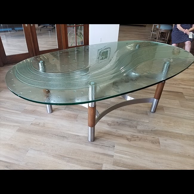 CastGlassImages's tweet image. Cast Glass dining tables steal the show...every time! Understated glass tables serve as a simple, bright focal point to your room. #castglassimages #castglass #decorativeglass #diningtable #homeimprovement 
Project Details:
castglassimages.com/products/detai…