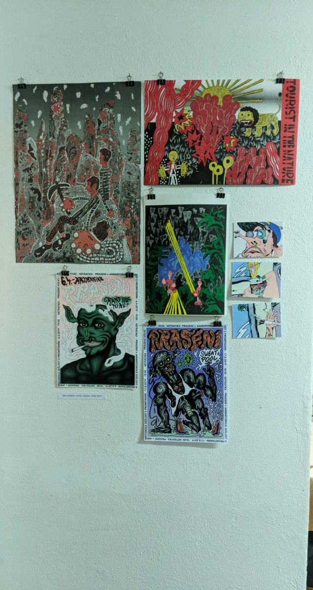 SummerSchoolPrg's tweet photo. Exhibition @GalerieAtrafika
There were a lots of works with young talents' passions. https://t.co/HY43GNVfF7
