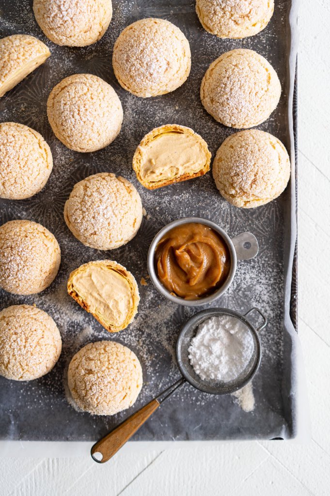cloudy_kitchen's tweet image. Theres some golden sugar choux au craquelin on the blog - made with @dominosugar new golden sugar, which is a less processed, 1:1 alternative to regular sugar. #DominoSugar #BakeWithGolden #GoGolden #ad