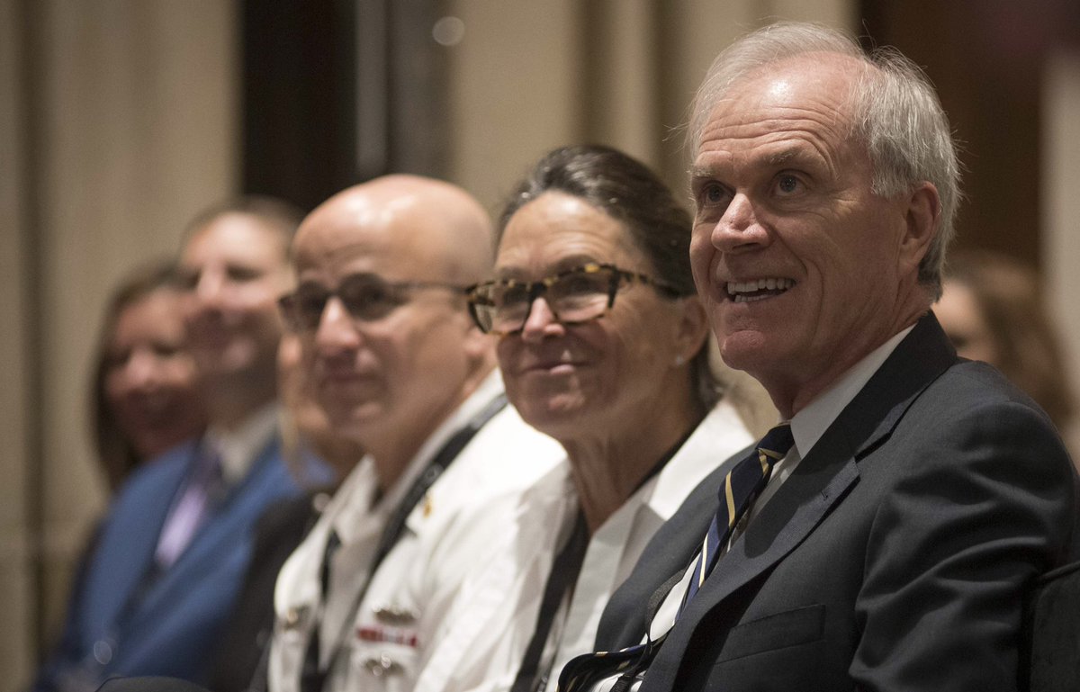 Superintendents from @NavalAcademy and its counterparts joined together for #SunyNavyUsmc 🤝 Part of the discussion focused on empowering @USNavy mids and Sailors w/data & info so they can better engage peers & leaders to achieve positive culture change.