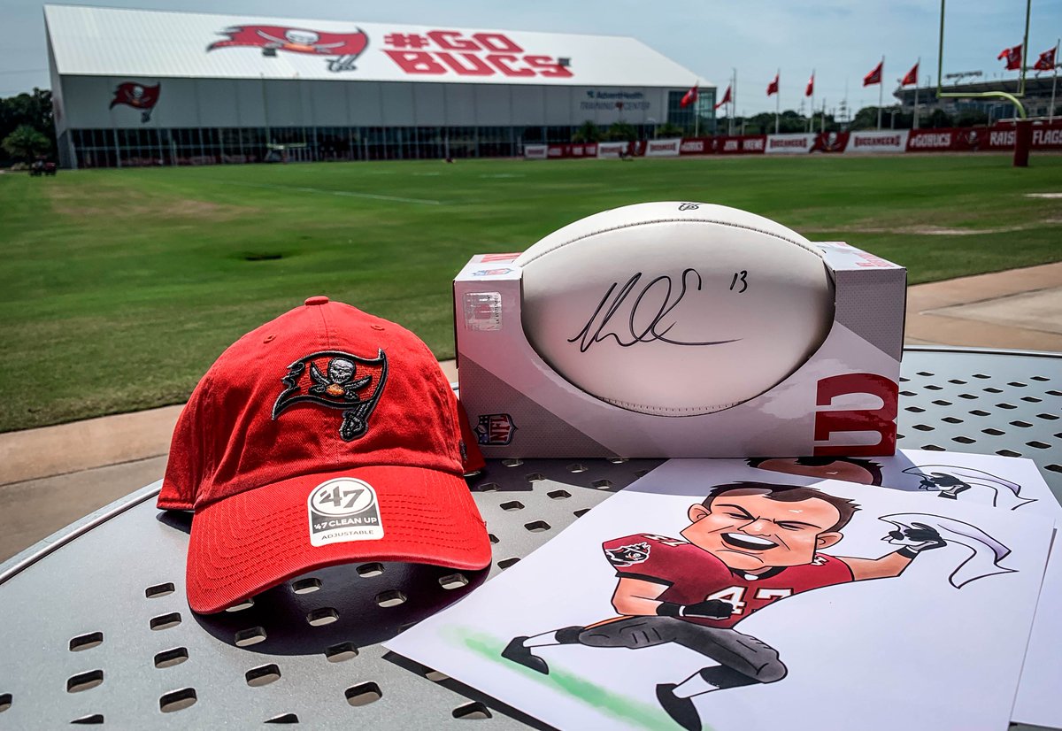 We're feeling generous! 😎

Who wants some free #Bucs swag?