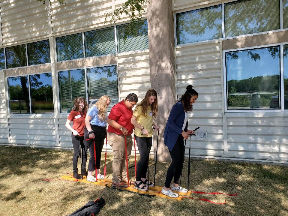 JadaGoldenSmit1's tweet photo. Had so much fun working together with my classmates! Communication is key when it comes to tough situations! @CFCAPSMed #teamworkmakesthedreamwork #capsmed #teambuilding #bffs https://t.co/Ni81doV18D