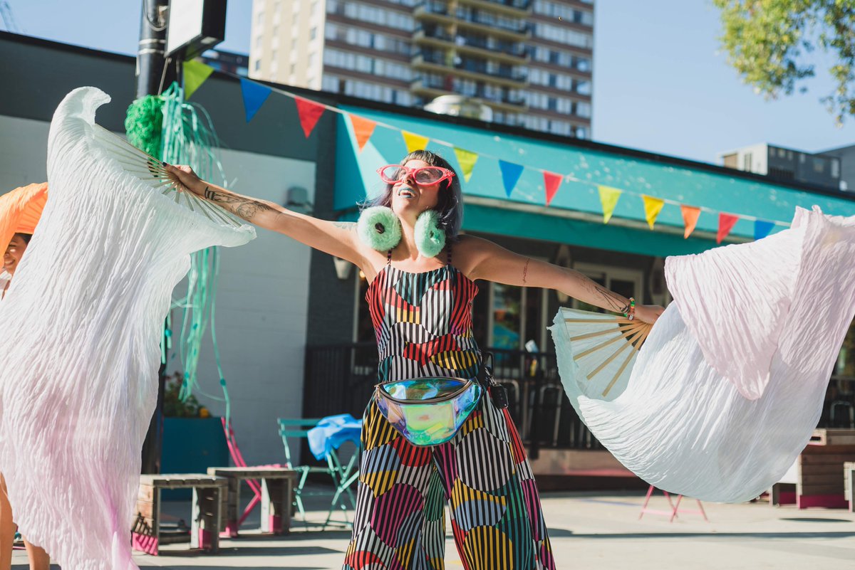 Jim Deva Plaza tweet media