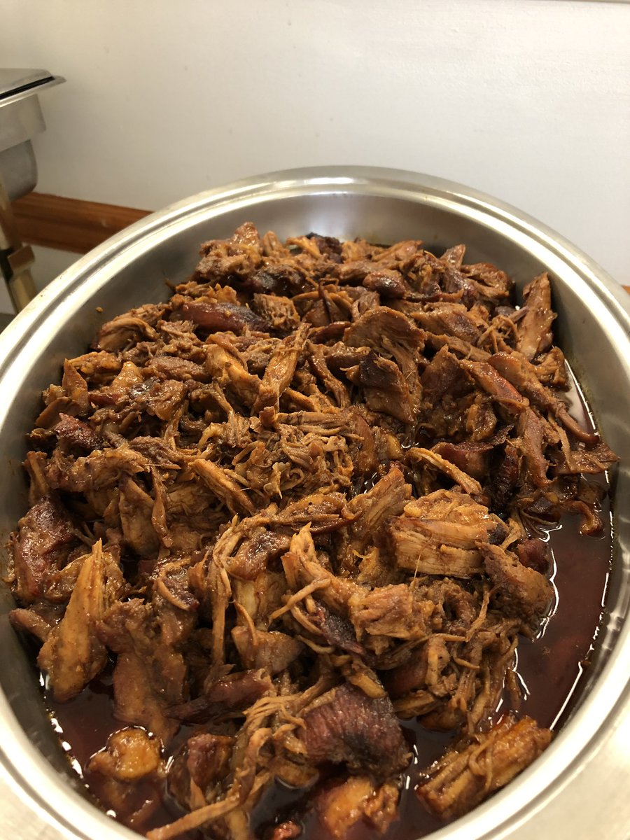 wood_brandyn's tweet photo. #cul280 pulled pork was great. The process was okay if you donβt put it in the oven before anything else it is not going to be ready when you want it to be ready. https://t.co/0PxS0ebIBp