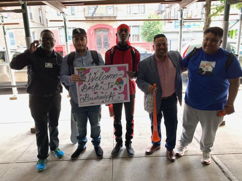Jfadel's tweet photo. AUPE on first day of school #BackToSchoolNYC #WeAreBrooklynNorthStrong #ChampionsForChildren #FKOS @NYCSchools @BKNorthNYCDOE https://t.co/0u7tqskxCE