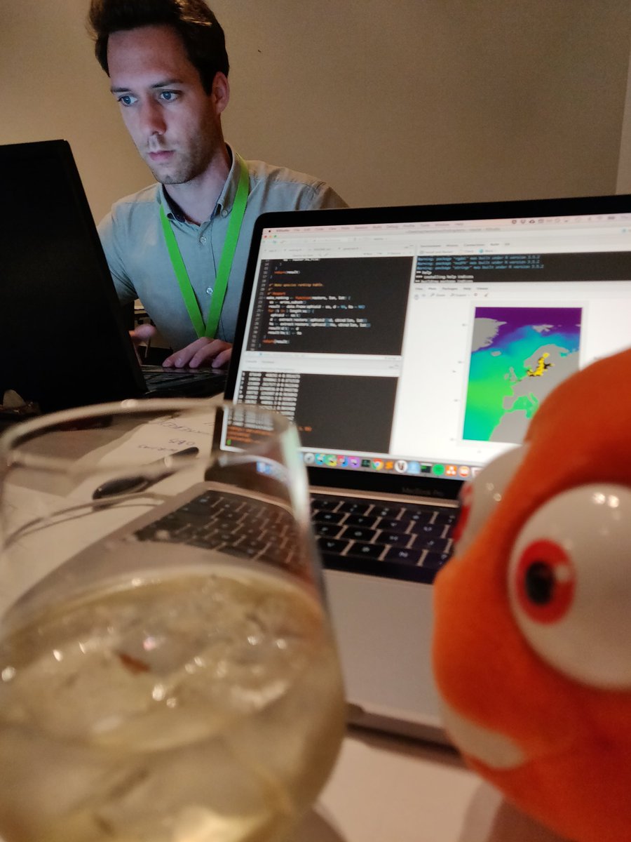 PieterPrvst's tweet image. Team #FindingDemo still going strong at the #OpenSeaLab hackathon 🐟🦀🐠 @OBISNetwork @jmeesvliz @EurOBIS_VLIZ @OpenSeaLab @EMODnet @EU_MARE @ICES_ASC