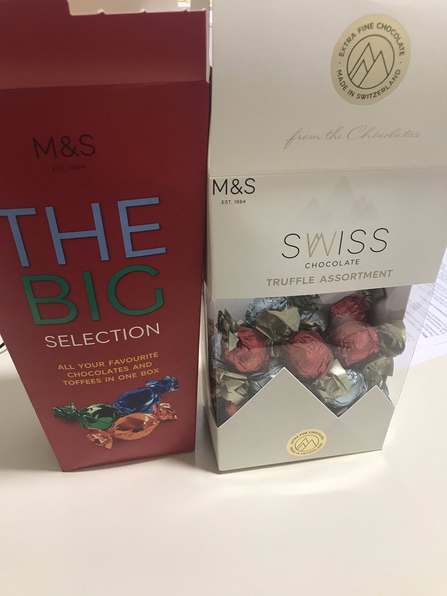 natslou28's tweet photo. Well that’s was good day ! Had the privilege of as always looking after some amazing and very interesting patients today and was lucky to be thanked by two of them with boxes of chocolates that I shared with the rest of the fantastic team. @JPUHEMERCARE #BestJobinWorld #nursing https://t.co/1Gq3bKg46K