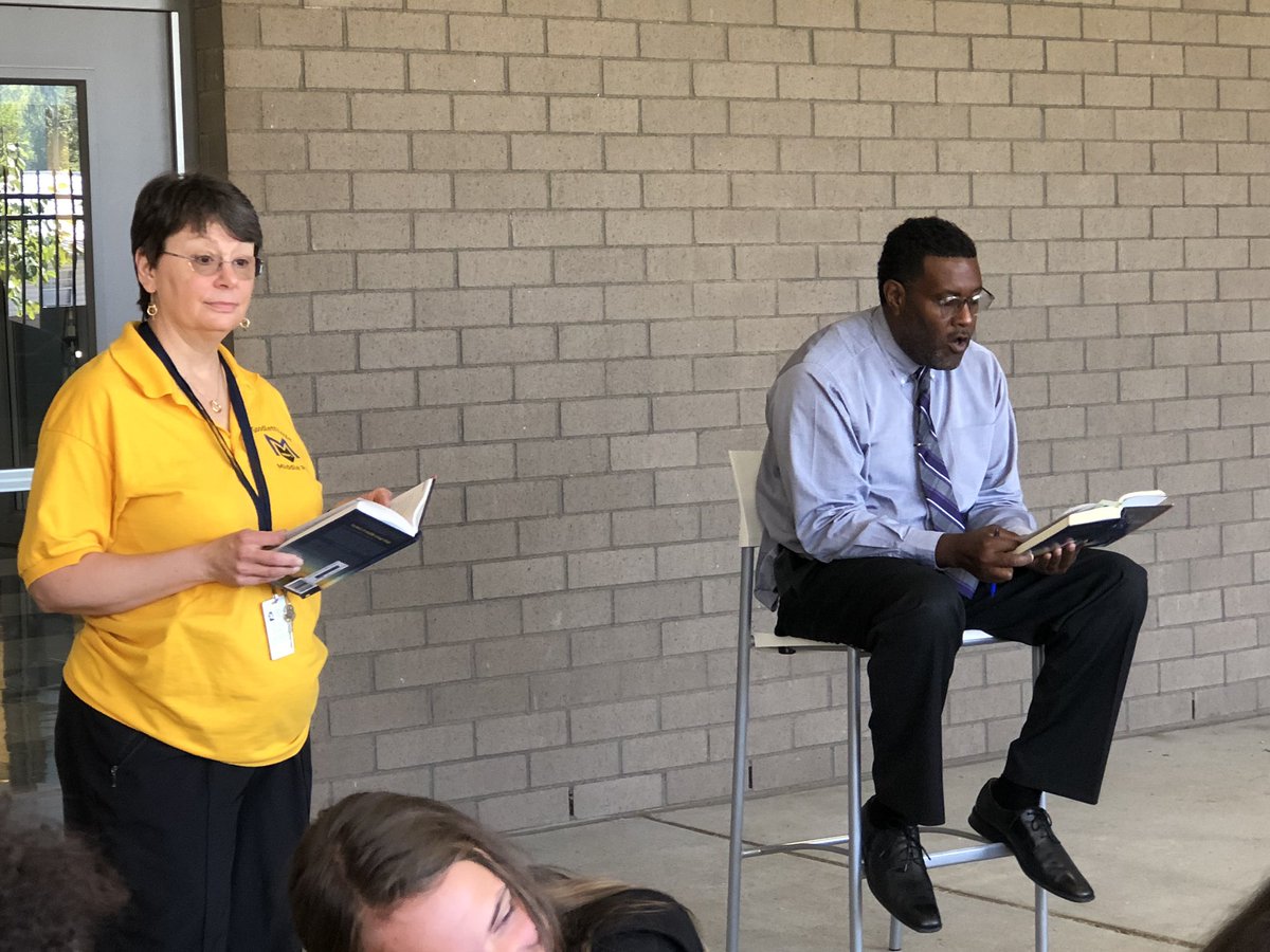 RagerGMS's tweet photo. What an AWESOME Addition to @GMSTrojans Welcome Dr. Wooding!!!    Thanks for being the guest reader in our class today!!! https://t.co/EBpaVIyN1n