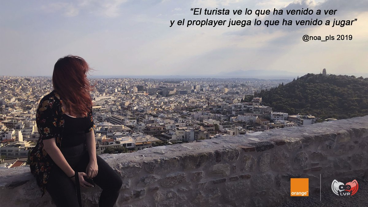 LVPes's tweet image. Por aquí una foto del primer día de @noa_pls en Atenas. Ya se ha convertido en toda una filósofa 🏛️

#OrangeTour