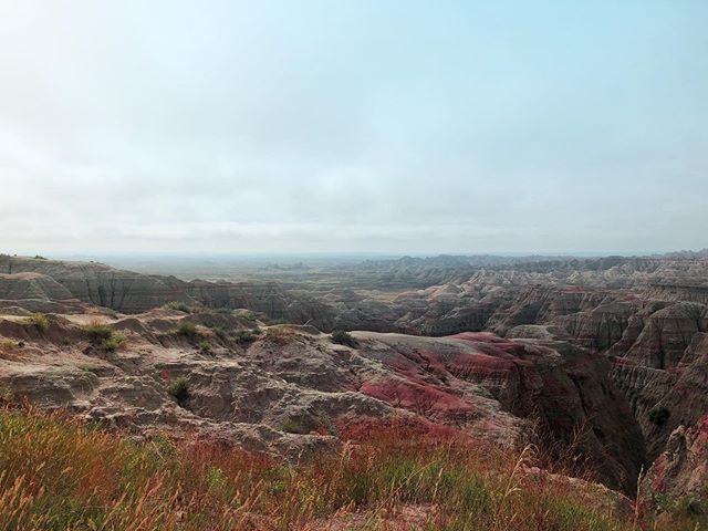 The Badlands looked pretty good to me 🤷🏻‍♂️
.
.
.
.
. 
#bythebarkers #ourplanetdaily #nakedplanet #neverstopexploring #takemoreadventures #gearednomad #visualscollective #visualsofearth #exploretocreate #visualsoflife #peoplescreatives #passionpassport #theoutbound #worldtravelb…