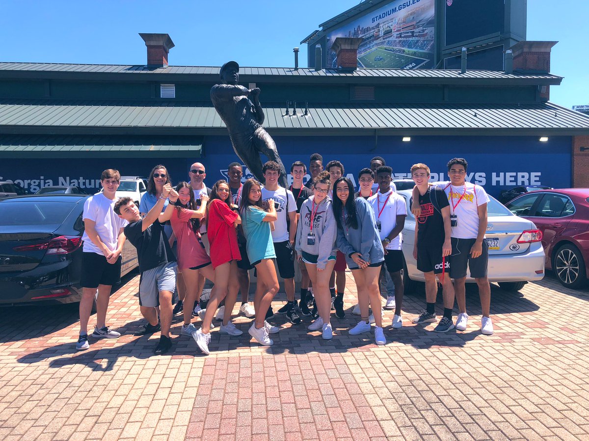 Thanks <a href="/GeorgiaStateU/">Georgia State University</a> for the stadium tour and Mr. Tim Newman speaking to our class. #thestateway #gsu #MakeYourMark