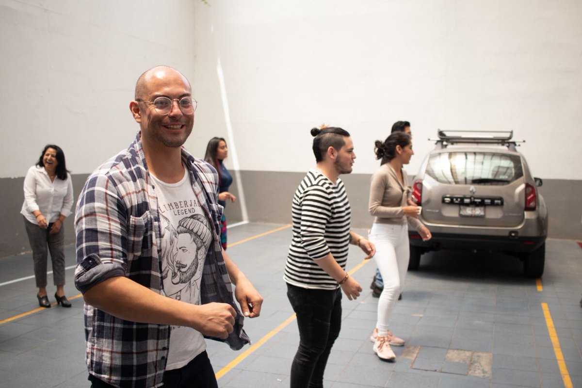AmerikeMexico's tweet photo. Clase muestra del taller de Ritmos Latinos a cargo del profe cubano Marlon Angarica 
El taller se dictará en #CampusCDMX los miércoles y sábados de 12 a 14h. https://t.co/iyWvtm7HGL