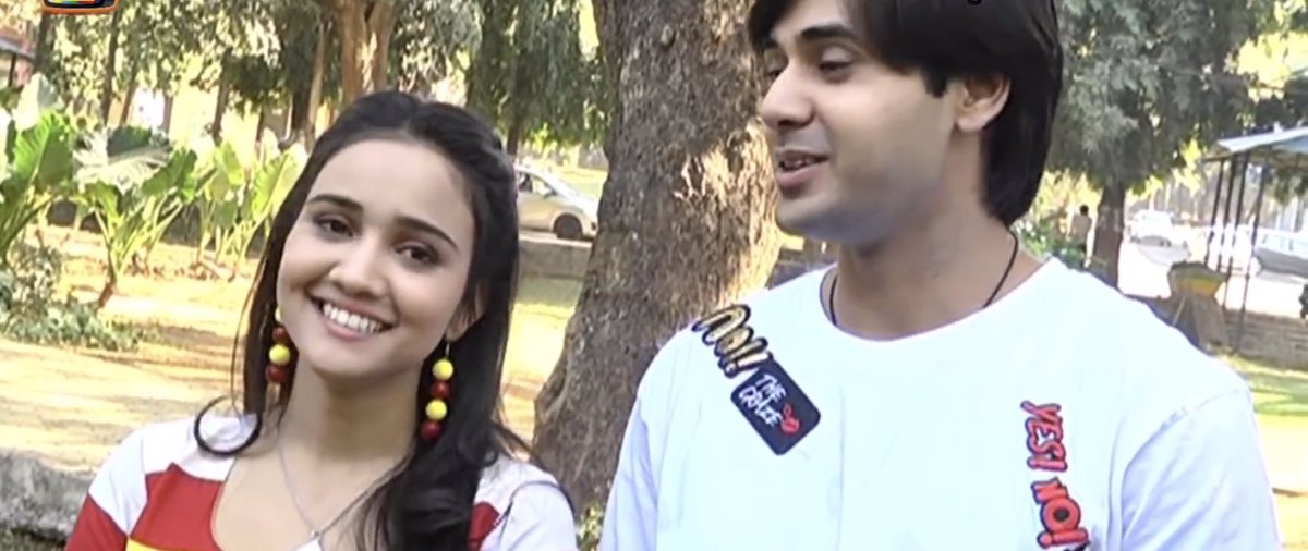 “Dedh saal ho gaye bhai pyaar mohobbat sab ho gaya”“Ab nahi ab toh kahan jaana hai trip pe akele wo plan karna padega”Randeep, dedh saal? Sure? #YehUnDinonKiBaatHai |  #AshDeep